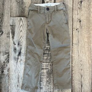 Abercrombie Kids dark tan Chino Pants | 5/6